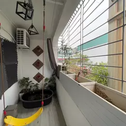 BÁN NHÀ NGỌC LÂM 24M2 * 2 TẦNG * 5.1 TỶ , FULL NỘI THẤT
