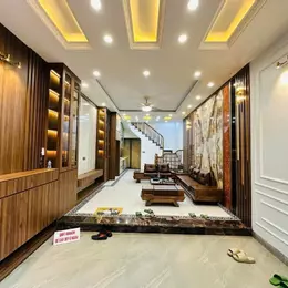 Bán Nhà Hoàng Đạo Thành, Phân Lô, Dân Xây Chắc Chắn, Sổ Full Thổ Cư, 6.8 Tỷ