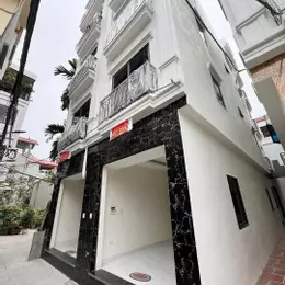 Nhà đẹp Vân Canh gần đường Trịnh Văn Bô 40m2 4 tầng giá 4 tỷ 95