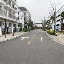 Bán căn góc 95,5m2 đường Giáng Hướng - dự án Eurowindow Twin Park - View vườn hoa, bể bơi