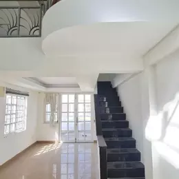 Bán Nhà 5 Tầng Mặt Tiền Nguyễn Hữu Huân, Nha Trang – Giá 7.2 Tỷ