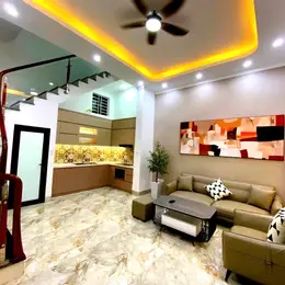ĐỘI CÂN, BA ĐÌNH. 50M2 6 TẦNG MT 4.2M GIÁ 8.5 TỶ- THANG MÁY- NHÀ MỚI ĐẸP- FULL NỘI THẤT