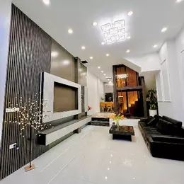 BÁN NHÀ PHỐ QUANG TRUNG, Ô TÔ NGỦ TRONG NHÀ, NỘI THẤT VIP ĐẲNG CẤP, 46m, 11 tỷ hơn