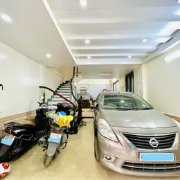 BÁN NHÀ ĐỊNH CÔNG THƯỢNG, HOÀNG MAI, LÔ GÓC Ô TÔ VÀO NHÀ, 42M2, 13.6 TỶ(CTL)