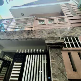 CHỈ 9.2 TỶ [P3Q8].Ô TÔ ĐỖ CỬA , DẠ NAM - TẶNG FULL NỘI THẤT & CÂY CẢNH; DIỆN TÍCH 86M2 NGANG 5M.