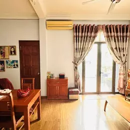 bán nhà phố Giảng Võ,  Q.Ba Đình, 2 Mặt Tiền Trước Sau Đều Có Vỉa Hè