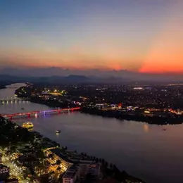Nhà 3 tầng 62m2 - 11,X Tỷ mặt tiền Bà Triệu , Phường Xuân Phú , Tp Huế kinh doanh sầm uất