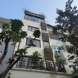 + {Cần Bán Gấp Căn Nhà} Văn Khê
- 6tầng_diện tích 90m²_mặt tiền 5m_giá 23tỷ_oto tránh nhau