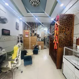 Mặt tiền Bùi Minh Trực 4x16 chỉ 9 tỷ 9