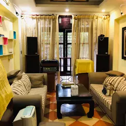 Hơn 8 tỷ có nhà ô tô đỗ cửa gần Bưu Điện Hà Đông, dân xây tâm huyết chắc chắn.