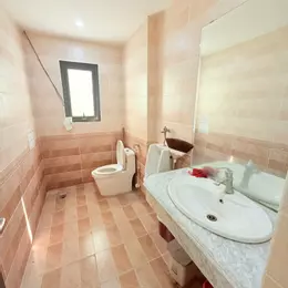 bán nhà phố Trần Vỹ, P.Mai Dịch, Q.Cầu Giấy, đường 1 chiều, vỉa hè đá bóng