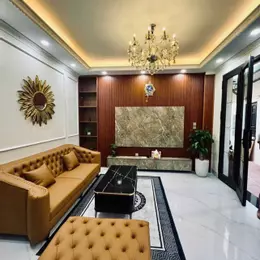 giảm chào 300 tr bán gấp nhà  đẹp phố Nguyễn Văn Cừ 38m xây 5 tầng  chỉ 6 tỷ một nhà ra mặt ngõ ô