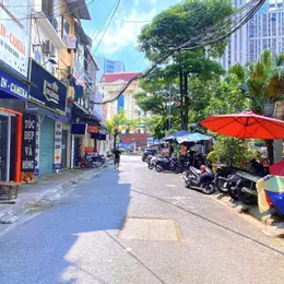 Nhà đẹp phố Trung Kính 36m2, 5 tầng vỉa hè ô tô 2 thoáng kinh doanh tặng full nội thất