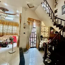 Nhà ngay Nguyễn Duy Trinh,3 tầng, 84m2, ngang 7m, 4PN, nhỉnh 6 tỷ