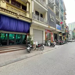 NHÀ ĐẸP NGUYỄN THỊ ĐỊNH 69M – 5 TẦNG 1 TUM – TRUNG TÂM QUẬN CẦU GIẤY – PHÂN LÔ – VỈA HÈ RỘNG – 2