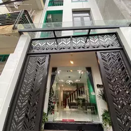 NHÀ DÂN XÂY - FULL NỘI THẤT - GẦN VIN RIVERSIDE - MẶT NGÕ THÔNG- NỞ HẬU