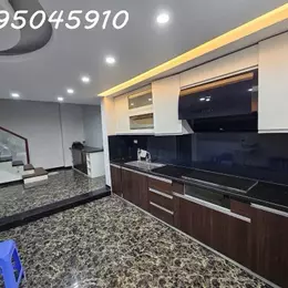 NGÕ THÔNG - NHÀ THOÁNG ĐẸP - TIỆN ÍCH - Ô TÔ VÀO NHÀ