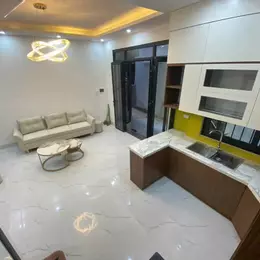 Bán nhà Mễ Trì Nam Từ Liêm hơn 6 tỷ 30M 5 tầng full nội thất mới