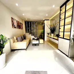 Bán nhà Vương Thừa Vũ, 34m2, 5 tầng, gần ô tô, thoáng sáng, ở sướng, kinh doanh đỉnh, chỉ 6.25 tỷ