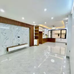 iêu Phẩm Nhà Đẹp - Bồ Đề Long Biên- Lô  Góc 

-Ga Ra - Thang Máy -ô Tô Vào Nhà .Dân Xây FULL Nội