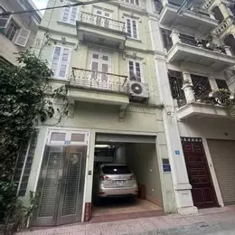 Bán nhà riêng ở Ngõ 7 Phố Phương Liệt, 5 Tầng , Ga Ra Ô Tô 18,8 tỷ, 61m2, 5PN, 4WC, pháp lý đầy đủ