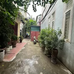 Nhà cán bộ, khu VIP Đội Cấn, 38m², lô góc thoáng sáng, giá hơn 8 tỷ
!