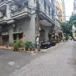 Cực hiếm phố Hoàng Cầu 33 tỷ 106m2, mặt tiền 6.5m lô góc ô tô kinh doanh ngay vườn hoa