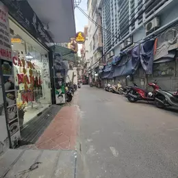 BÁN NHÀ ĐẸP - CẦU GIẤY - 6 TẦNG- OTO VÀO NHÀ