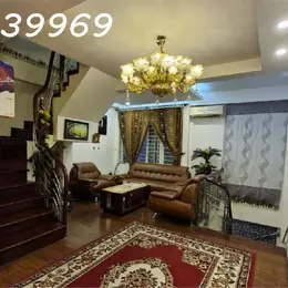 Bán nhà Đội Cấn, 40m², 5 tầng, gần ô tô, full nội thất, giá tốt 9.2 tỷ!