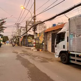 NGỘP QUÁ BÁN GẤP nhà hẻm 114/ Tô Ngọc Vân ngang 8m tiện xây CHDV 250m2 gần kênh TL chỉ 15 tỷ.