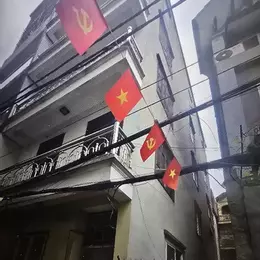 BÁN CCMN 8 TẦNG THANG MÁY NGÕ THÔNG - Ô T Ô