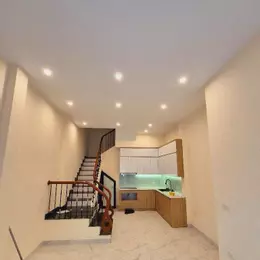 Bán nhà phố Đội Cấn, 35m², 5 tầng, chỉ 6.5 tỷ!