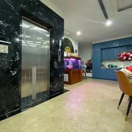 Hiếm biệt thự 5 tầng KĐT Văn Quán, 200m2, MT 10m, thang máy, trục chính kinh doanh, giá 70 tỷ