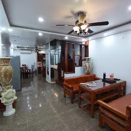 Bán nhà phố Nguyễn Khang 51m2 - 6 tầng, gara ô tô, thang máy, giá 12.5 tỷ