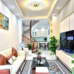 Bán nhà Văn Trì, Cầu Diễn 5 tầng hơn 4 tỷ có thương lượng