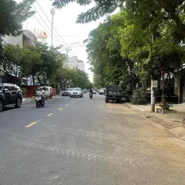 Bán nhà mặt phố giá ưu đãi tại Đường Huỳnh Tấn Phát, Hải Châu, Đà Nẵng, 10,8 tỷ, 98 m2