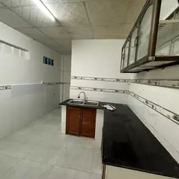 Nhà HXH đường man thiện diện tích 50m cấp 4 khu vip