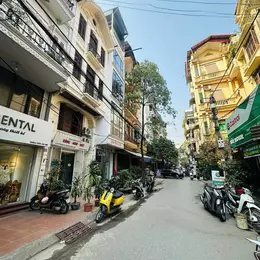 Chính chủ bán nhà riêng tại Ngõ 157 Phố Pháo Đài Láng, Đống Đa, Hà Nội, 25 tỷ, 48m2 Vừa ở vừa kinh