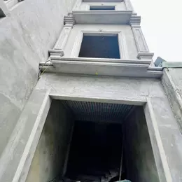 Bán nhà Đông Thiên giá 5.5 tỷ, diện tích 30m2, 5 tầng, mặt tiền 4.5m