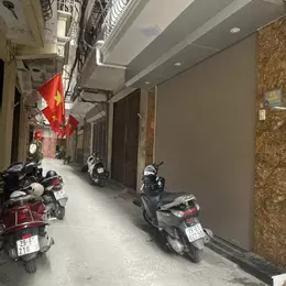Bán nhà riêng giá siêu hời tại Nguyễn Phúc Lai, Đống Đa, Hà Nội, ngõ oto vào nhà 5 tầng 5 ngủ 16