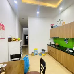 Bán nhà Dòng Tiền đường Phạm Cự Lượng - Ngay Cầu Rồng - Ô tô đỗ cửa.