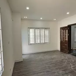 Bán nhà riêng tại Hoàng Hoa Thám, 11.5 tỷ, 53m2, 5 tầng, 7PN, dòng tiền, Tây Hồ, Hà Nội