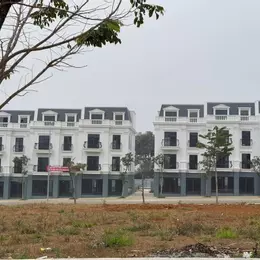 bán nhà ddaasrt khách sạn mini ở trung tâm Mộc Châu