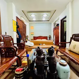 Bán nhà 5 tầng, 50m², Pháo Đài Láng, Đống Đa, 11.3 tỷ, sổ đỏ
Bán nhà 50m², 4PN, 4WC, Pháo Đài
