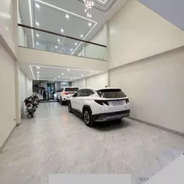 Siêu phẩm Nguyễn Văn Cừ, 102m x 8 tầng, thang máy, kinh doanh, ôtô tránh