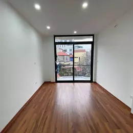 Bán nhà Trích Sài giá 13.5 tỷ, diện tích 89m2, 4 tầng, mặt tiền 4m