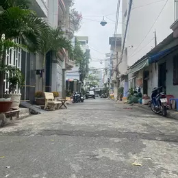 BÁN NHÀ GẦN ĐƯỜNG HỒNG LẠC, QUẬN TÂN BÌNH – 4 TẦNG, HXH NHỈNH 5 TỶ
