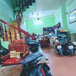 BÁN NHÀ NGUYỄN KHANG 55M – NGÕ THÔNG CÁCH Ô TÔ 20M – NHÀ CŨ 4 TẦNG – KHUNG CỘT BÊ TÔNG CHẮC CHẮN –