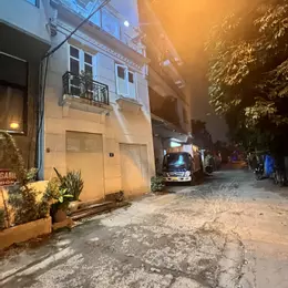 Bán đất tặng nhà 50m2, mt 5,2m vị trí đẹp hiếm cạnh Vinhomes Smartcity