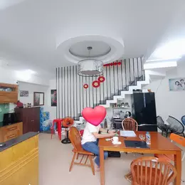 Bán nhà đường Phạm Văn Hai, P5, Tân Bình, 104m2, 3 tầng, 5 PN, nở hậu, giá rẻ